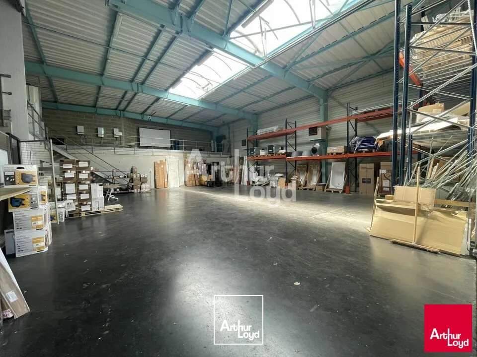 Locaux d'activité & Entrepôts - Location - BOUCHEMAINE - 49080 - 570-570 - 7914630