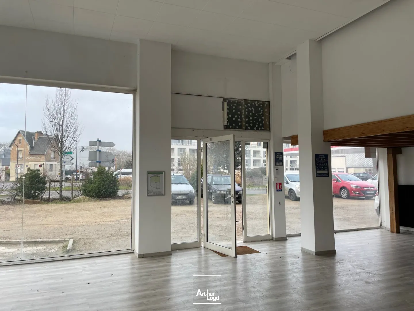 Locaux commerciaux - Location - SOISSONS - 02200 - 154-154 - 7914669