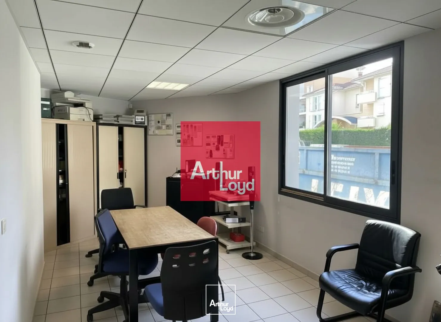Locaux d'activité & Entrepôts - Location - ECHIROLLES - 38130 - 262-262 - 7914842