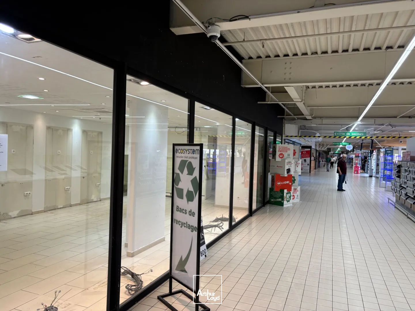Locaux commerciaux - Location - OLIVET - 45160 - 63-63 - 7914892