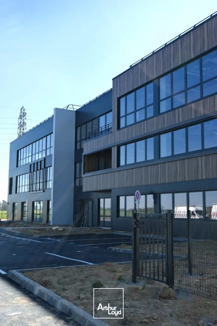 Bureaux - Location - SAINT MARTIN DU VIVIER - 76160 - 112.2-112.2 - 7914957