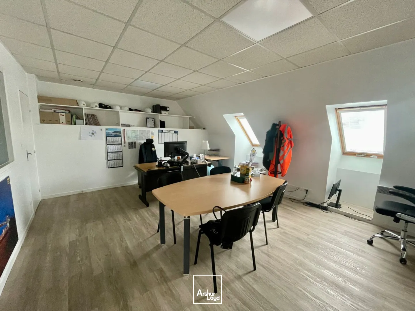Bureaux - Location - LE MESNIL ESNARD - 76240 - 100-100 - 7914970