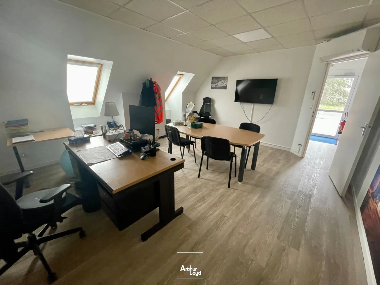 Bureaux - Location - LE MESNIL ESNARD - 76240 - 100-100 - 7914975