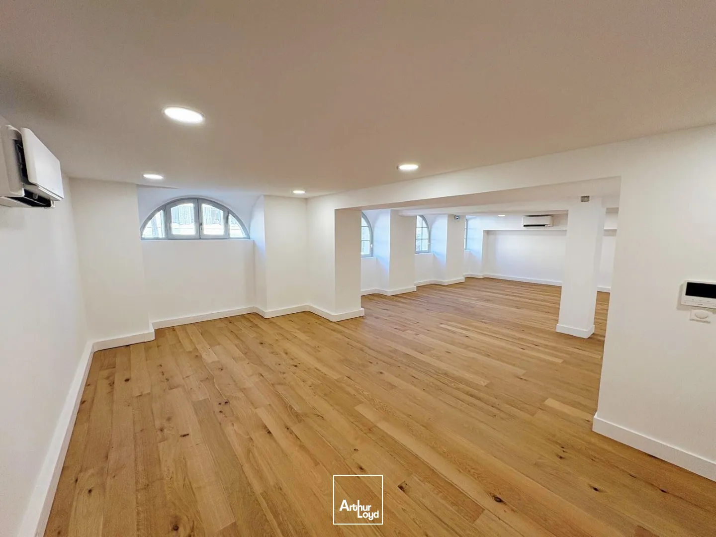 Bureaux - Vente - MARSEILLE - 13001 - 100.68-100.68 - 7915039