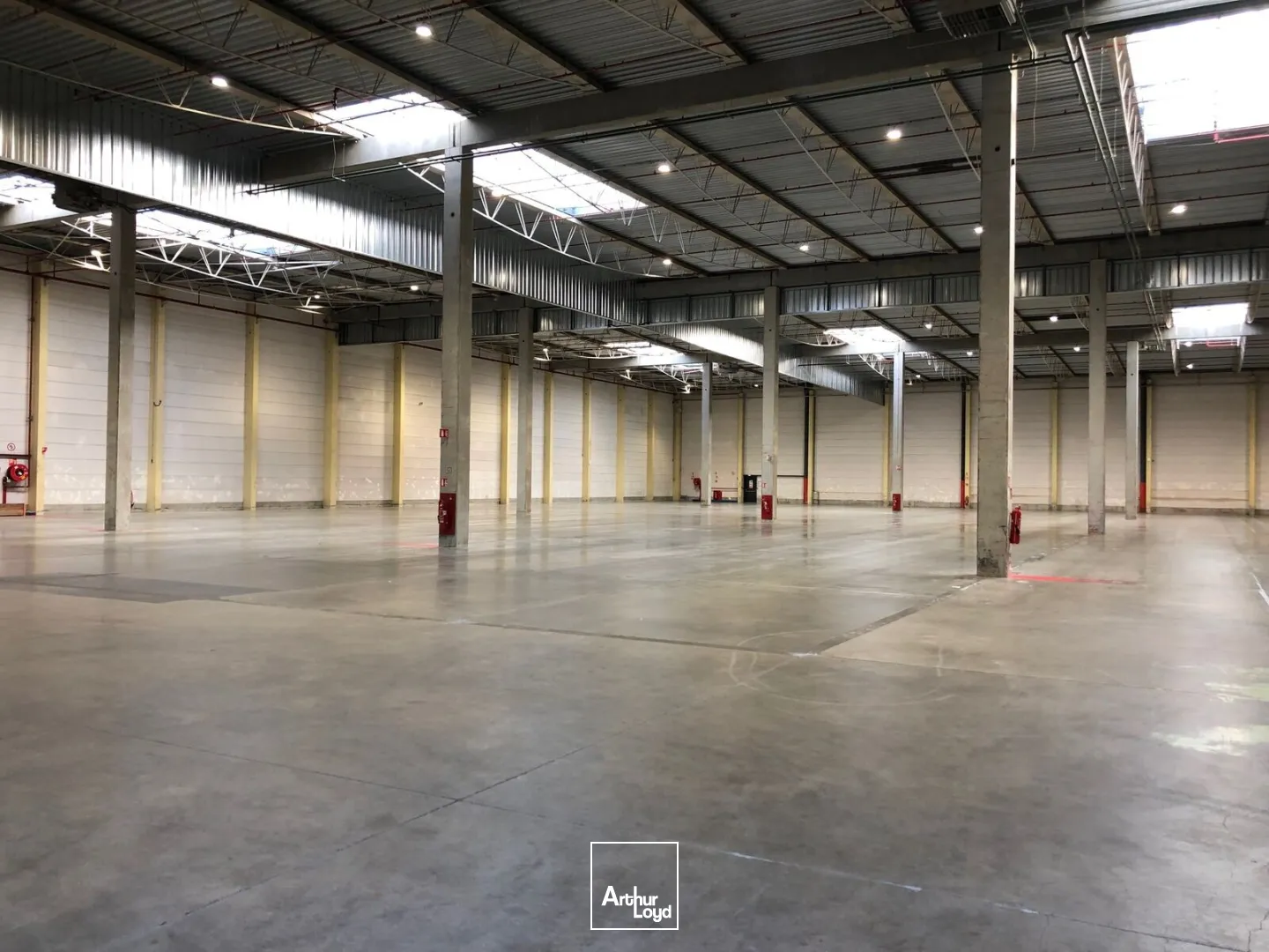 Locaux d'activité & Entrepôts - Location - MARLY LA VILLE - 95670 - 4553-10200 - 7915171