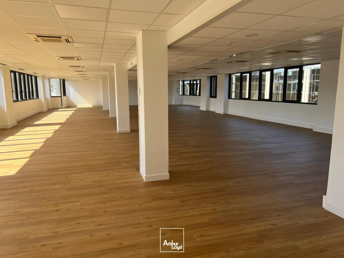 Bureaux - Location - BOULOGNE BILLANCOURT - 92100 - 1125.4-1125.4 - 7915192