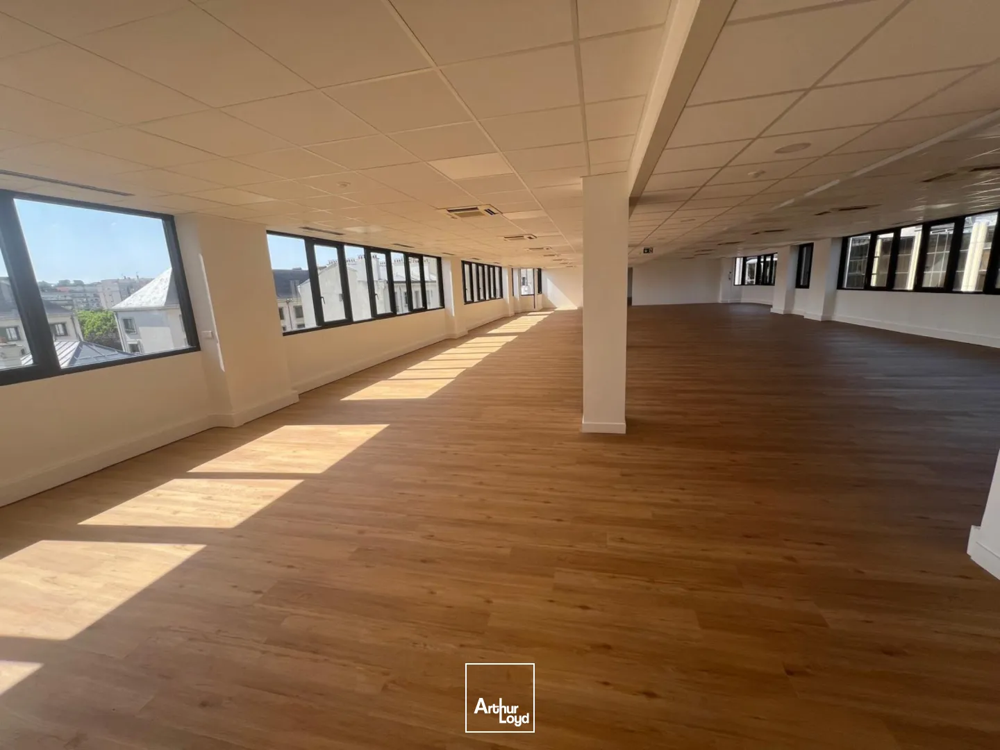 Bureaux - Location - BOULOGNE BILLANCOURT - 92100 - 1125.4-1125.4 - 7915189