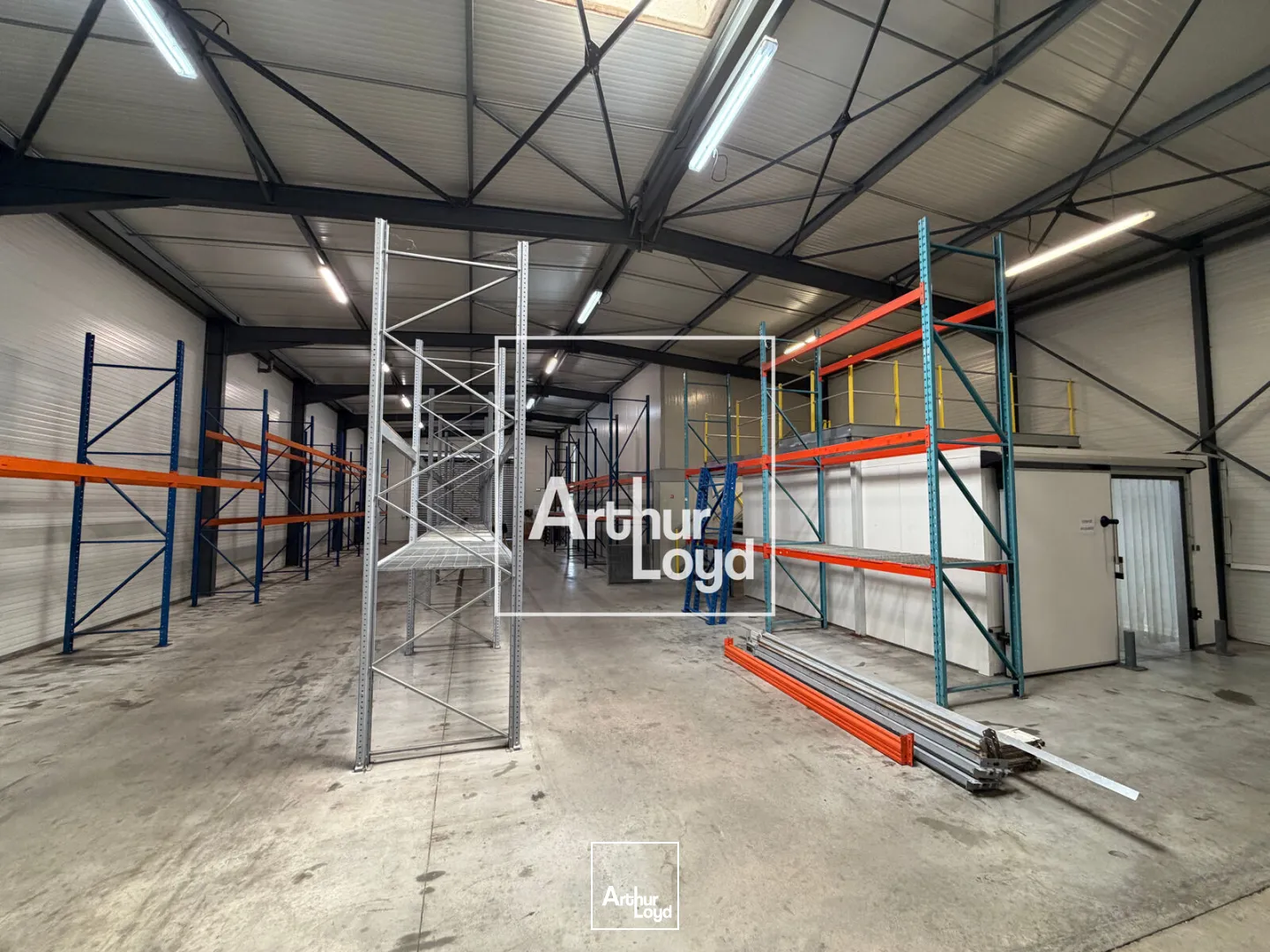 Locaux d'activité & Entrepôts - Location - TOULOUSE - 31200 - 710-710 - 7915226