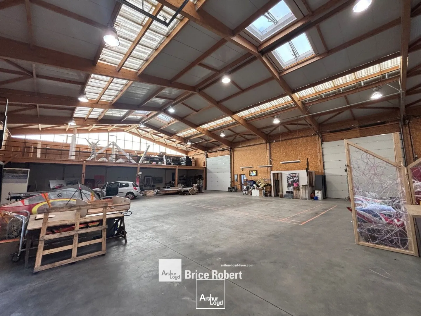 Locaux d'activité & Entrepôts - Vente - CHAPONOST - 69630 - 1300-1300 - 7915409