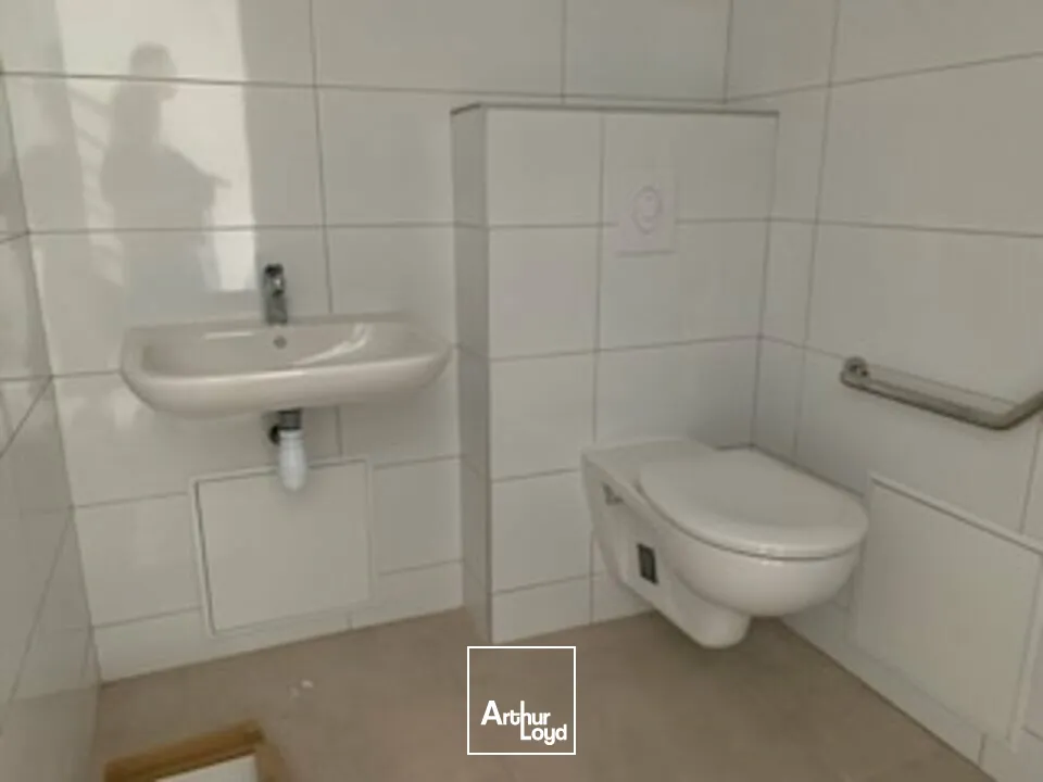 Bureaux - Location - CAVAILLON - 84300 - 164-164 - 7915601