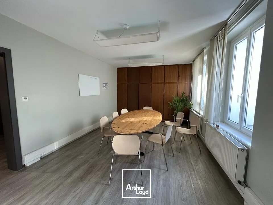Bureaux - Location - JOUY AUX ARCHES - 57130 - 79.87-79.87 - 7915612