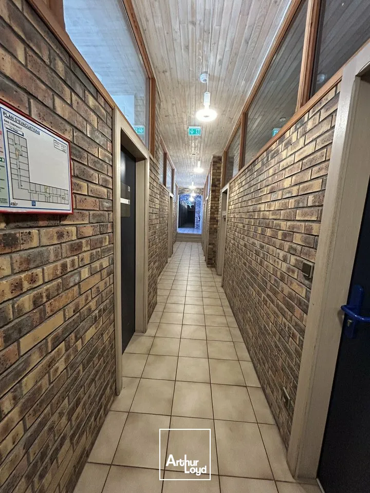 Bureaux - Location - JOUY AUX ARCHES - 57130 - 79.87-79.87 - 7915615