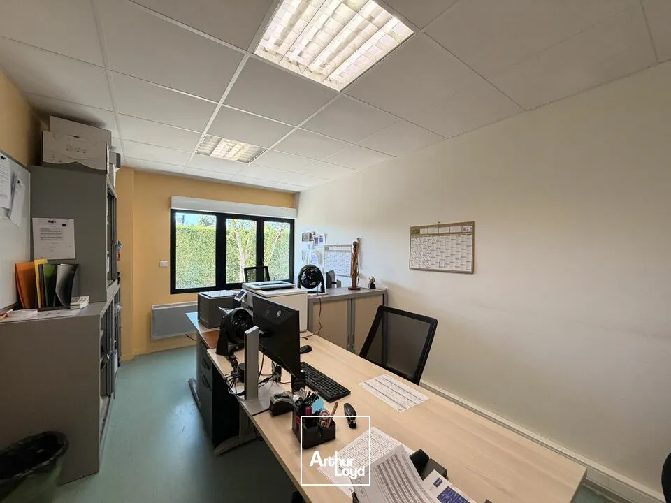 Bureaux - Vente - CHAUVIGNY - 86300 - 177-177 - 7915669