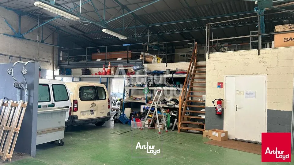 Locaux d'activité & Entrepôts - Vente - BLOIS - 41000 - 384-384 - 7915681