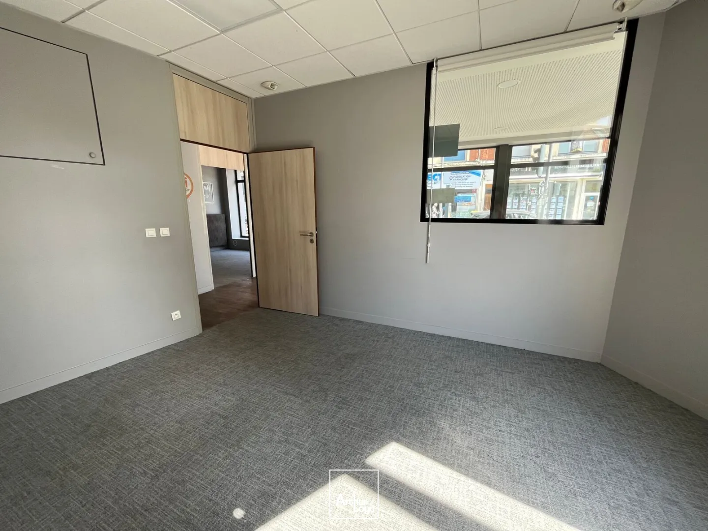 Locaux commerciaux - Vente - SAINT QUENTIN - 02100 - 124.42-124.42 - 7915740