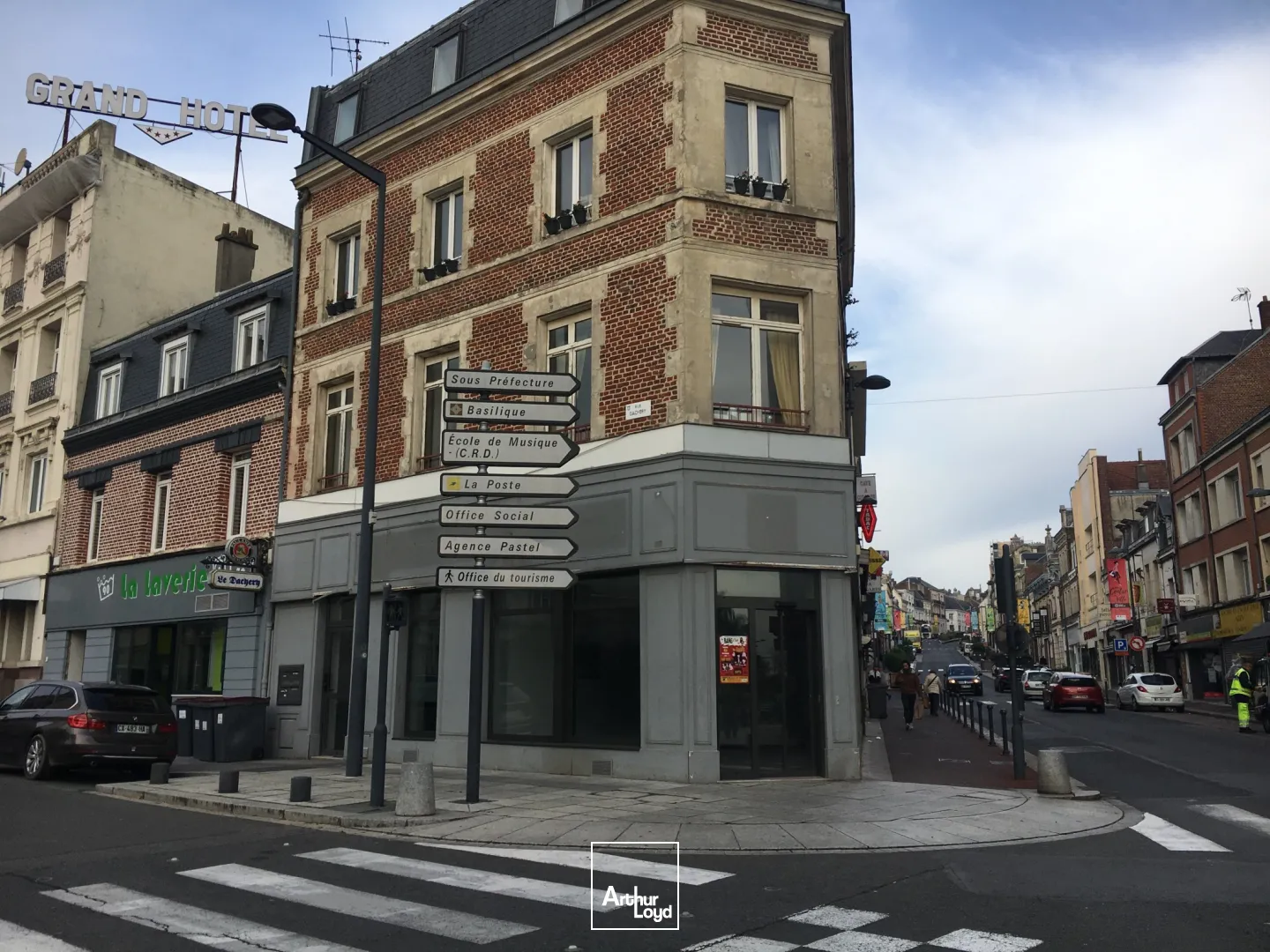 Locaux commerciaux - Vente - SAINT QUENTIN - 02100 - 124.42-124.42 - 7915741