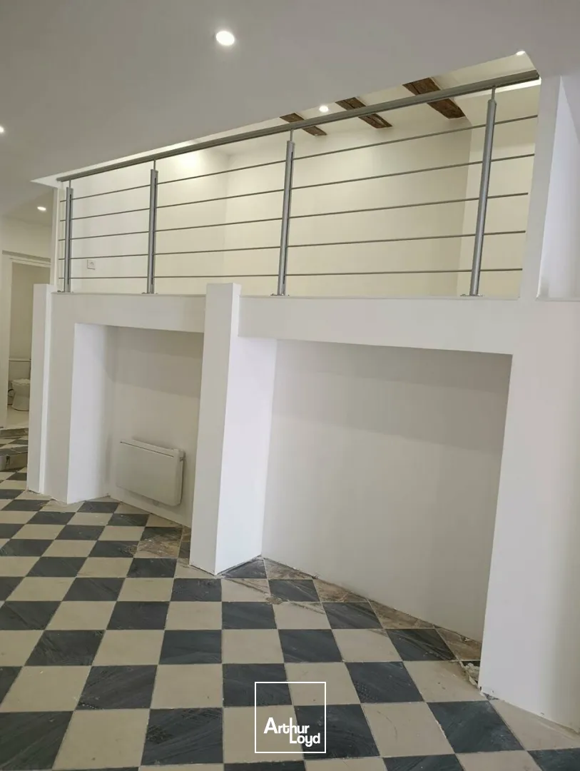 Locaux commerciaux - Location - BOURGES - 18000 - 80-80 - 7915743