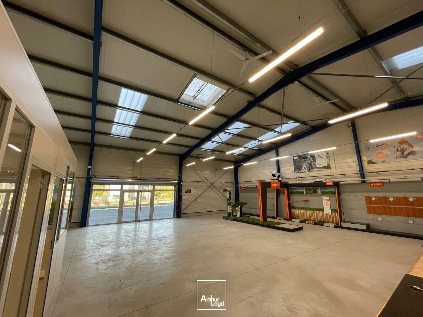 Locaux d'activité & Entrepôts - Vente - RESSONS SUR MATZ - 60490 - 483.5-483.5 - 7915847