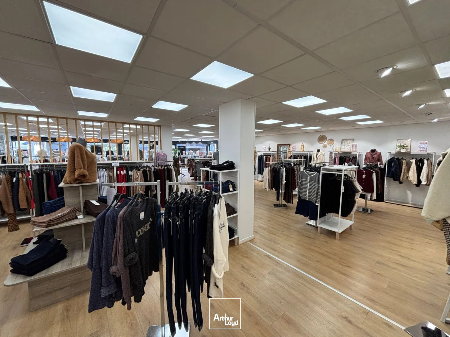 Locaux commerciaux - Location - ANDERNOS LES BAINS - 33510 - 220-220 - 7915928