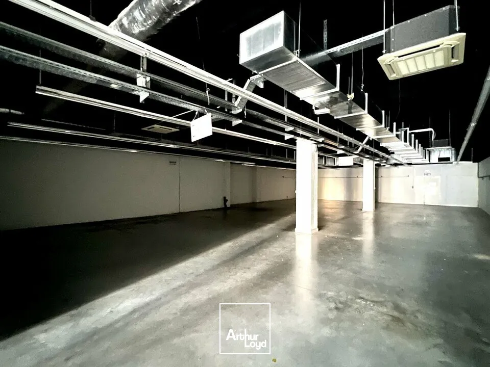 Locaux commerciaux - Location - COGNAC - 16100 - 529-529 - 7916060