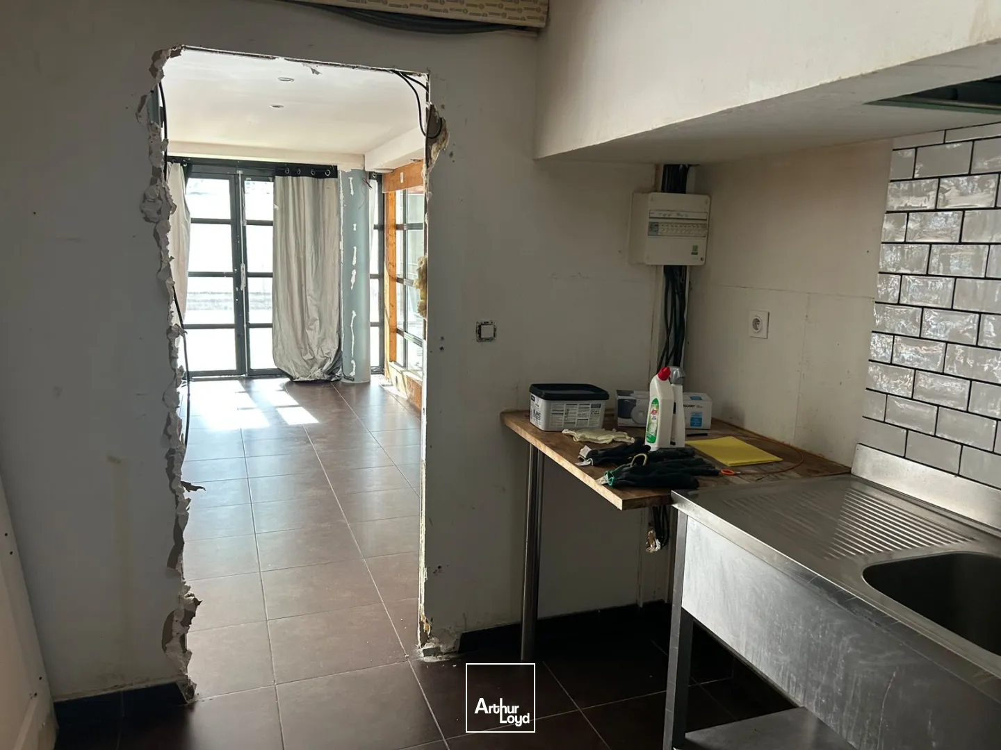 Locaux commerciaux - Location - NANTES - 44300 - 91.97-91.97 - 7916109
