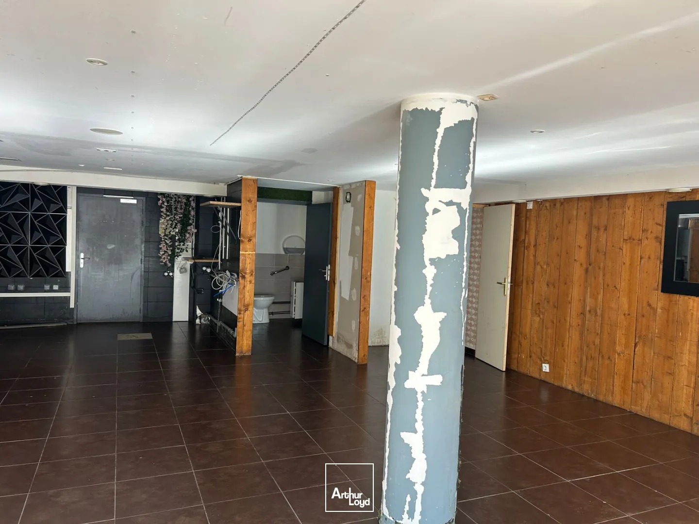 Locaux commerciaux - Location - NANTES - 44300 - 91.97-91.97 - 7916110