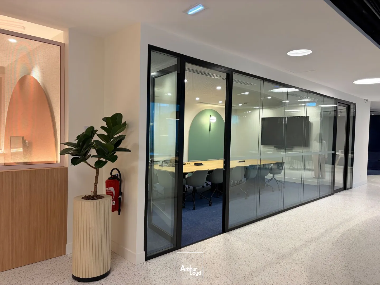Bureaux - Location - ISSY LES MOULINEAUX - 92130 - 787-3541 - 7916195