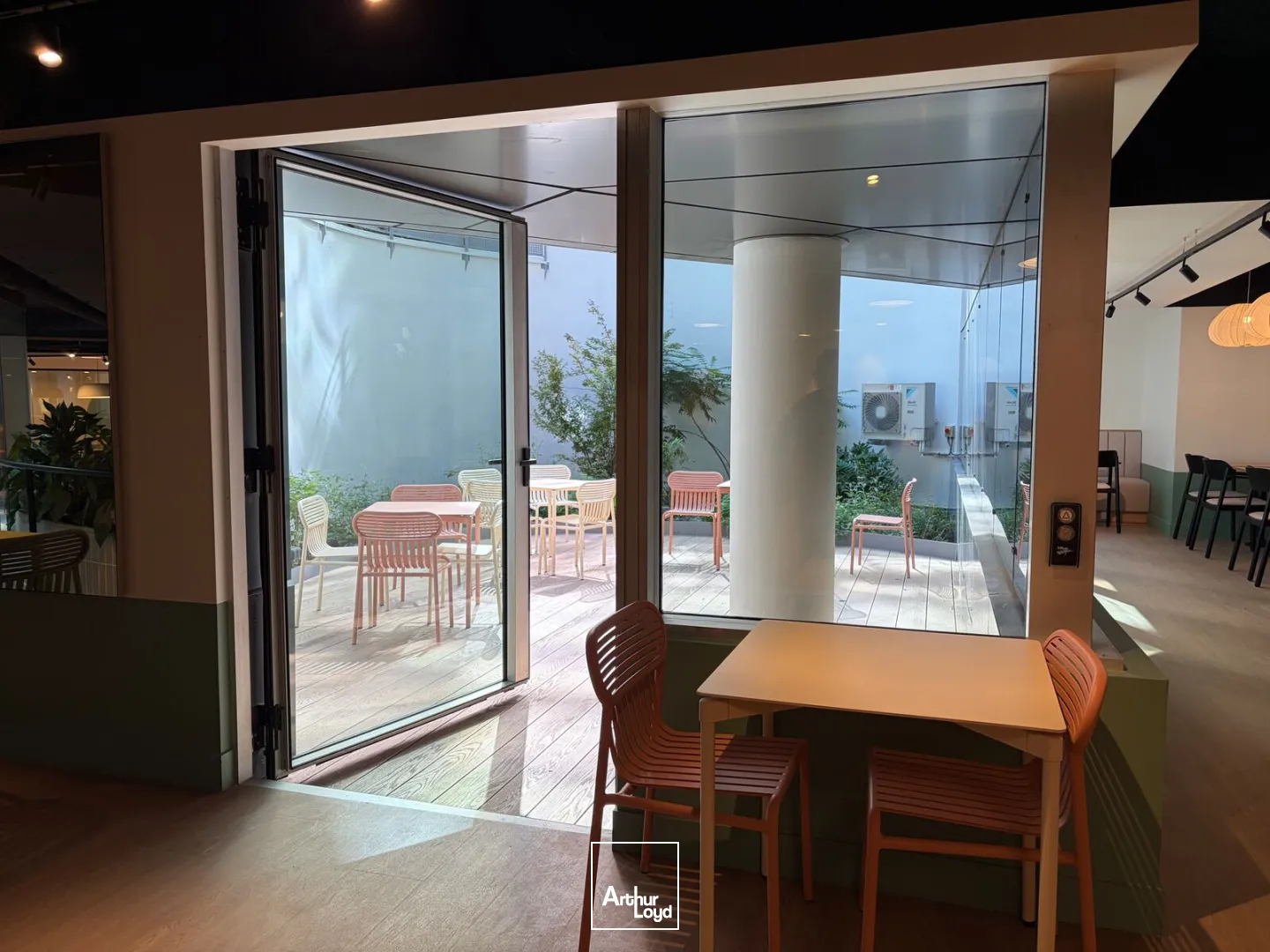 Bureaux - Location - ISSY LES MOULINEAUX - 92130 - 787-3541 - 7916202