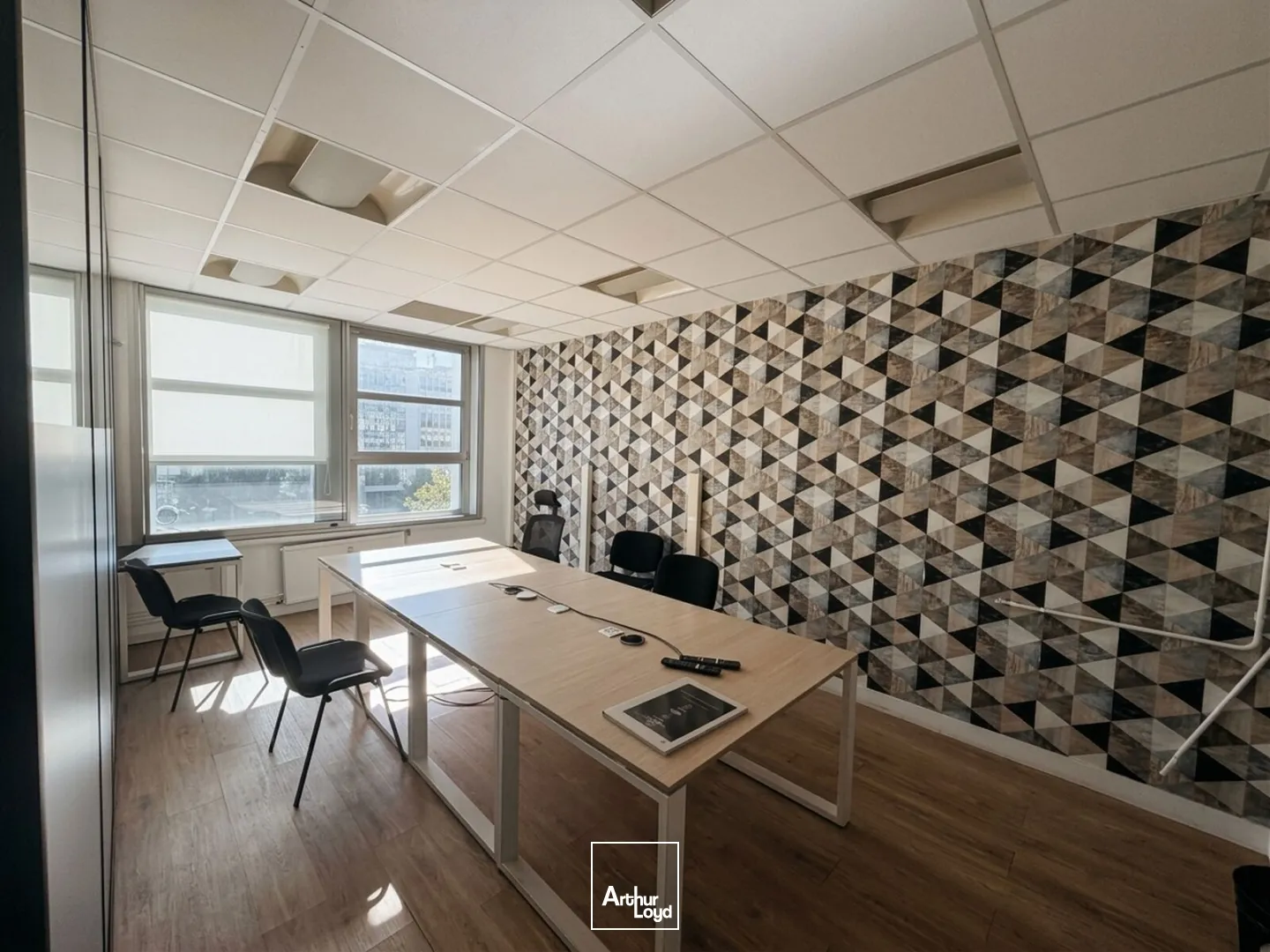 Bureaux - Location - NEUILLY SUR SEINE - 92200 - 315.7-315.7 - 7916206