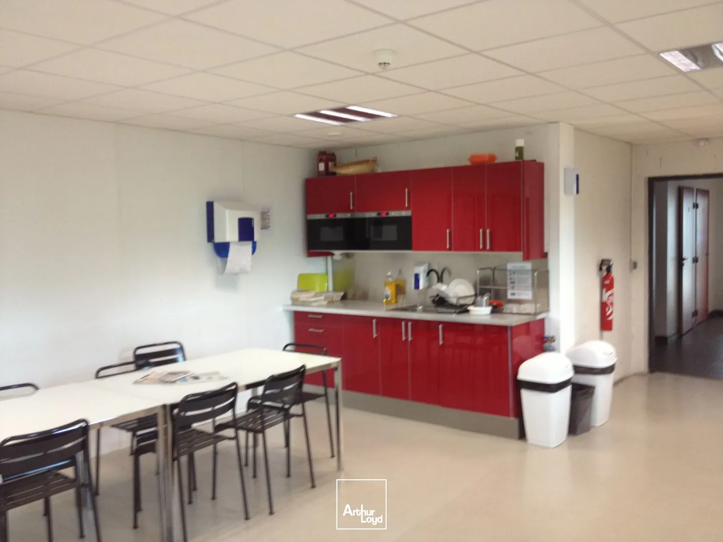 Bureaux - Location - VILLENEUVE LA GARENNE - 92390 - 301-301 - 7916291