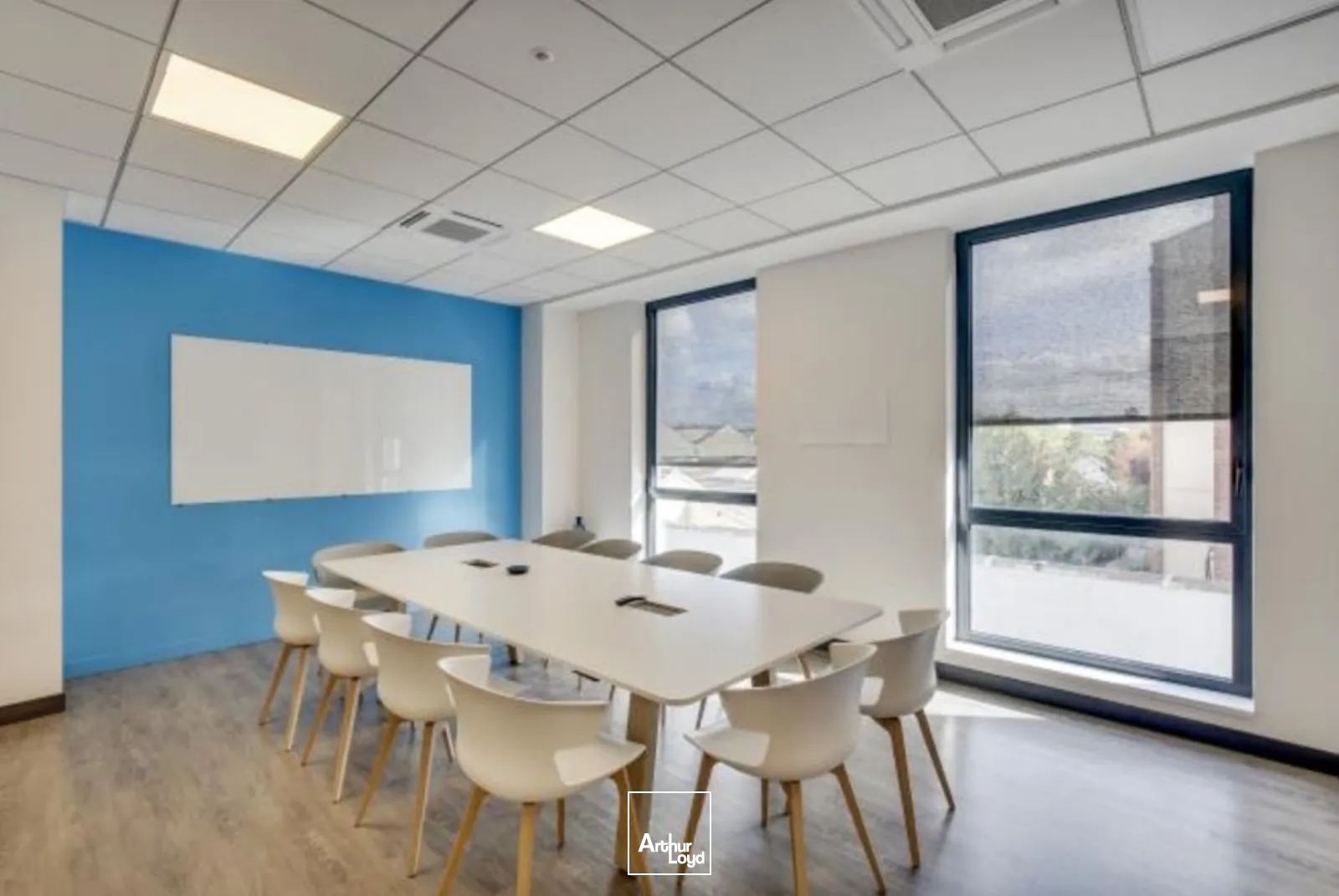 Bureaux - Location - VILLENEUVE LA GARENNE - 92390 - 301-301 - 7916295