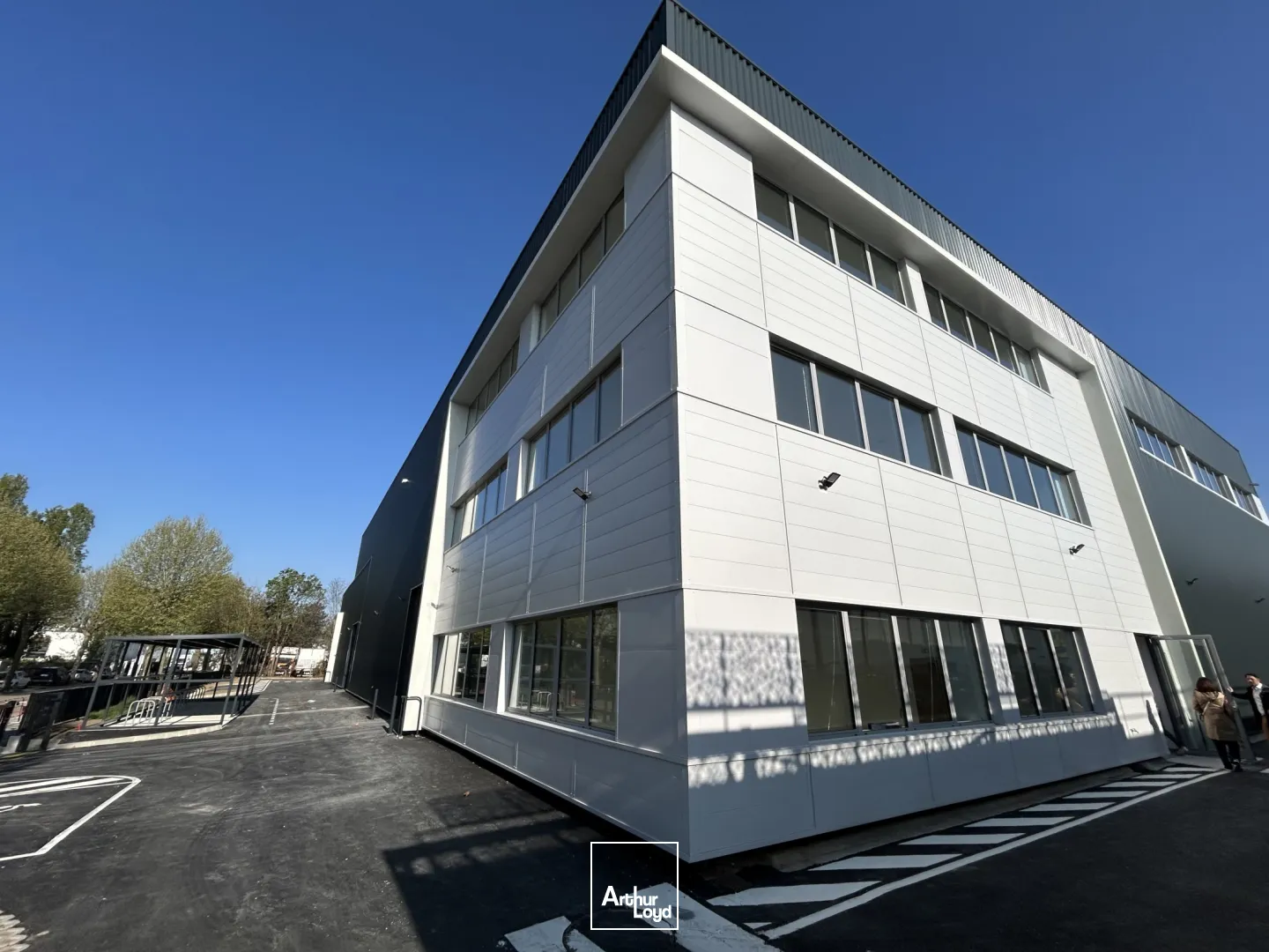 Locaux d'activité & Entrepôts - Location - VILLENEUVE LA GARENNE - 92390 - 969-969 - 7916342