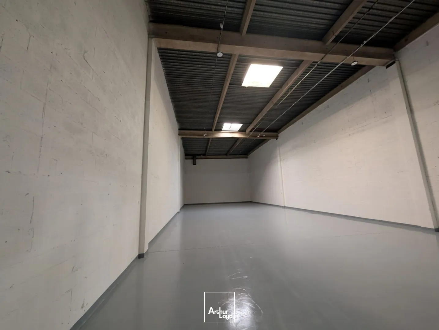 Locaux d'activité & Entrepôts - Location - GENNEVILLIERS - 92230 - 244-2380 - 7916355