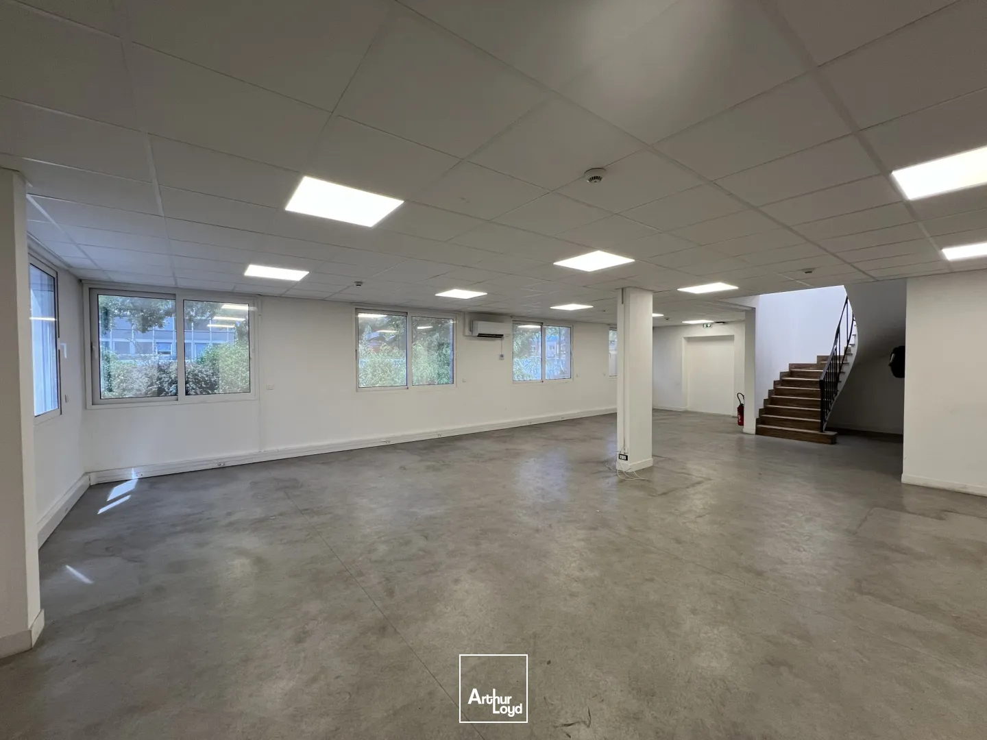 Locaux d'activité & Entrepôts - Location - GENNEVILLIERS - 92230 - 1725-1725 - 7916399