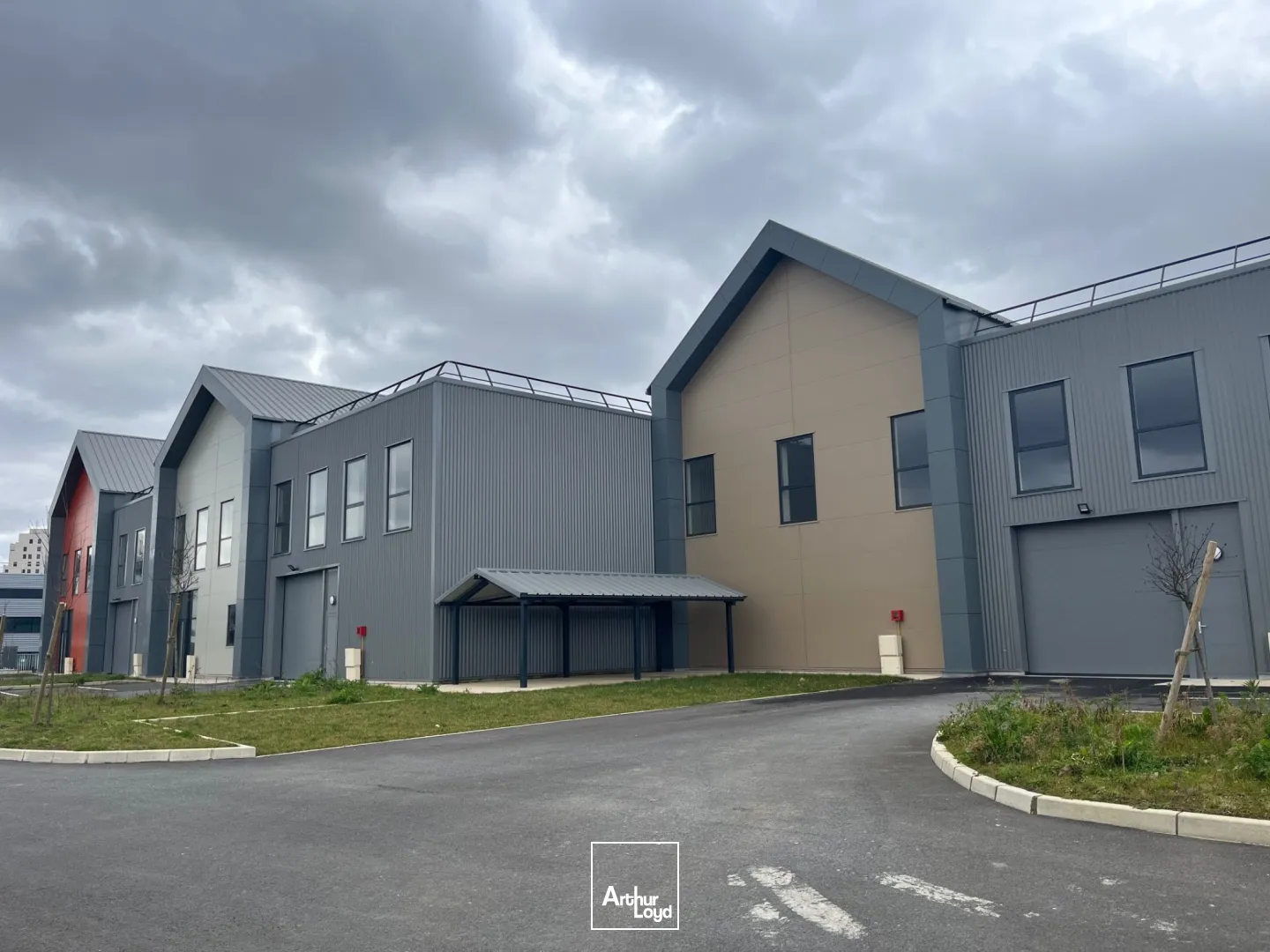 Locaux d'activité & Entrepôts - Location - GENNEVILLIERS - 92230 - 578-578 - 7916424