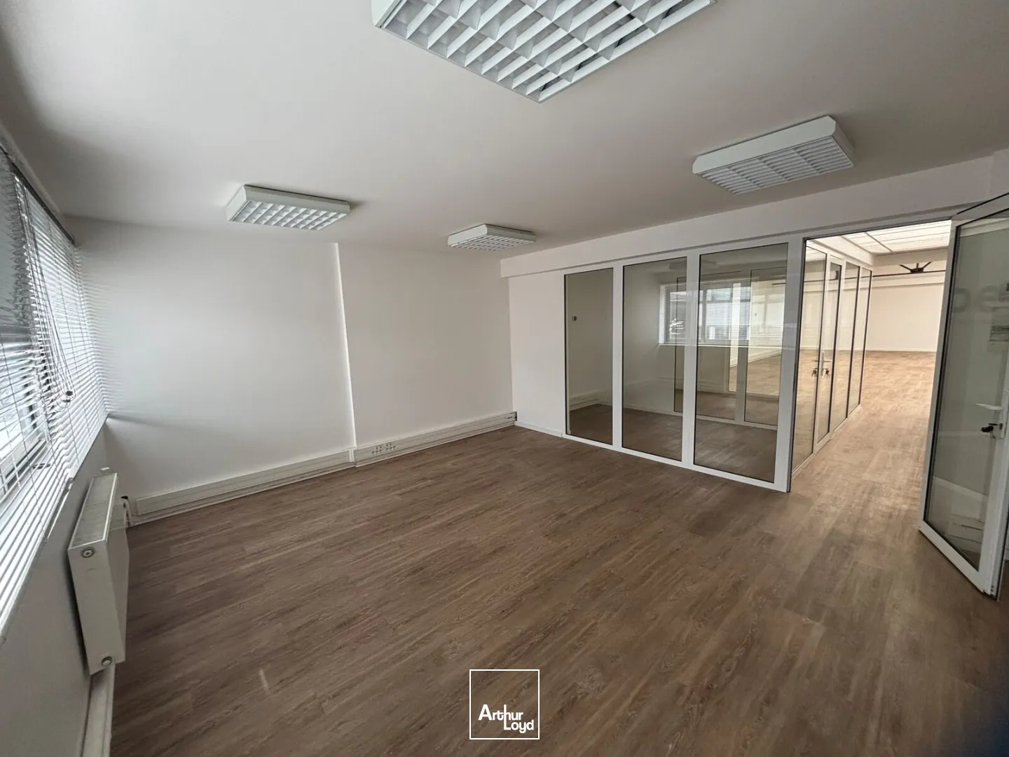 Locaux d'activité & Entrepôts - Location - NANTERRE - 92000 - 22-2359.11 - 7916453