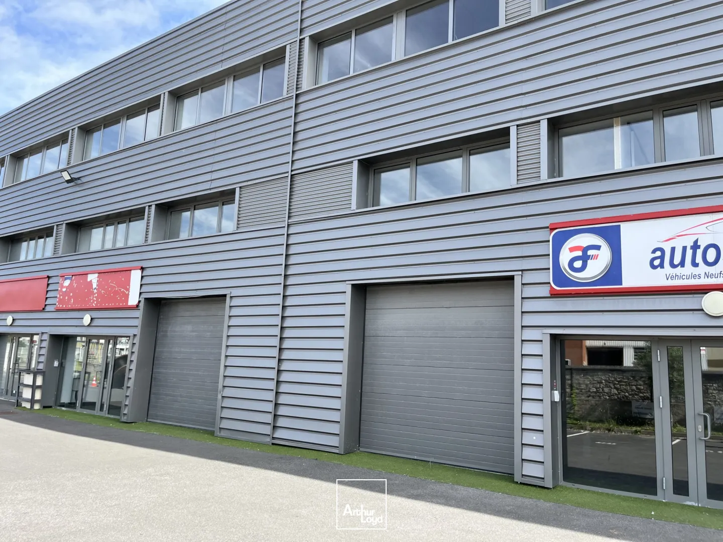Locaux d'activité & Entrepôts - Location - VILLENEUVE LA GARENNE - 92390 - 2050-2050 - 7916479