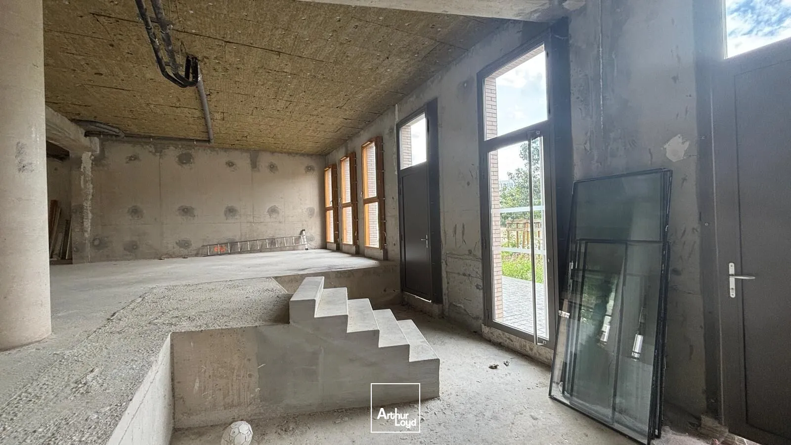 Bureaux - Vente - NANTERRE - 92000 - 165.73-765.73 - 7916647