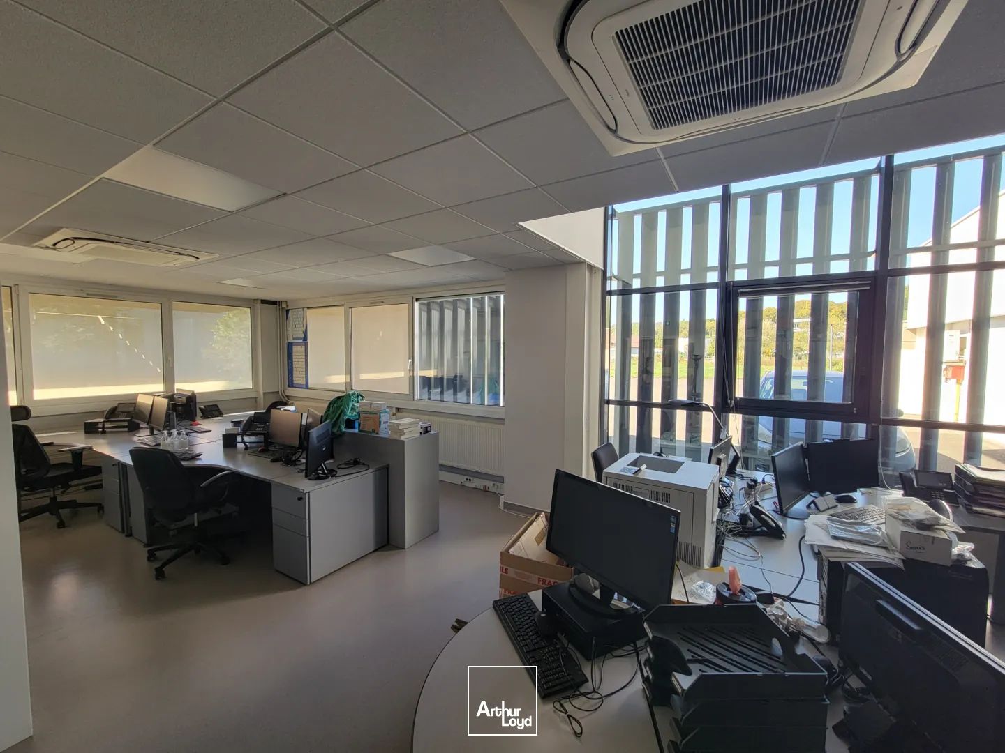Locaux d'activité & Entrepôts - Vente - Courcelles les montbeliard - 25420 - 1100-1100 - 7916982