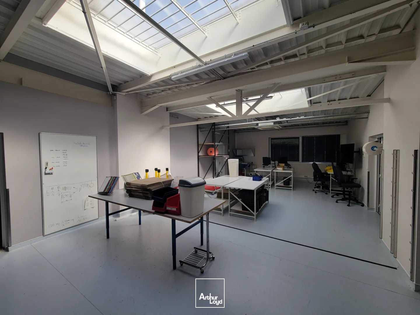 Locaux d'activité & Entrepôts - Vente - Courcelles les montbeliard - 25420 - 1100-1100 - 7916981