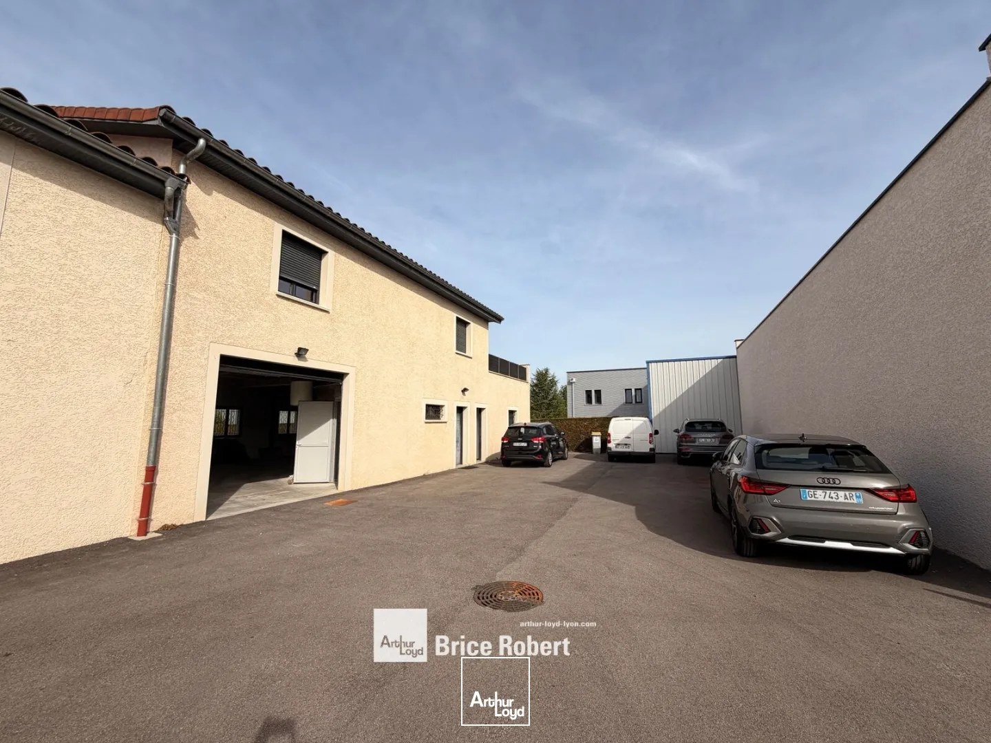 Locaux d'activité & Entrepôts - Location - VILLETTE D'ANTHON - 38280 - 160-160 - 7917060