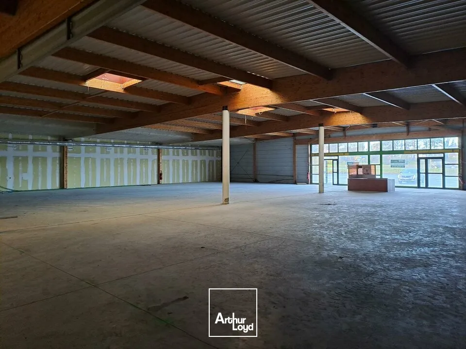 Locaux commerciaux - Location - CHATELLERAULT - 86100 - 310-310 - 7917279