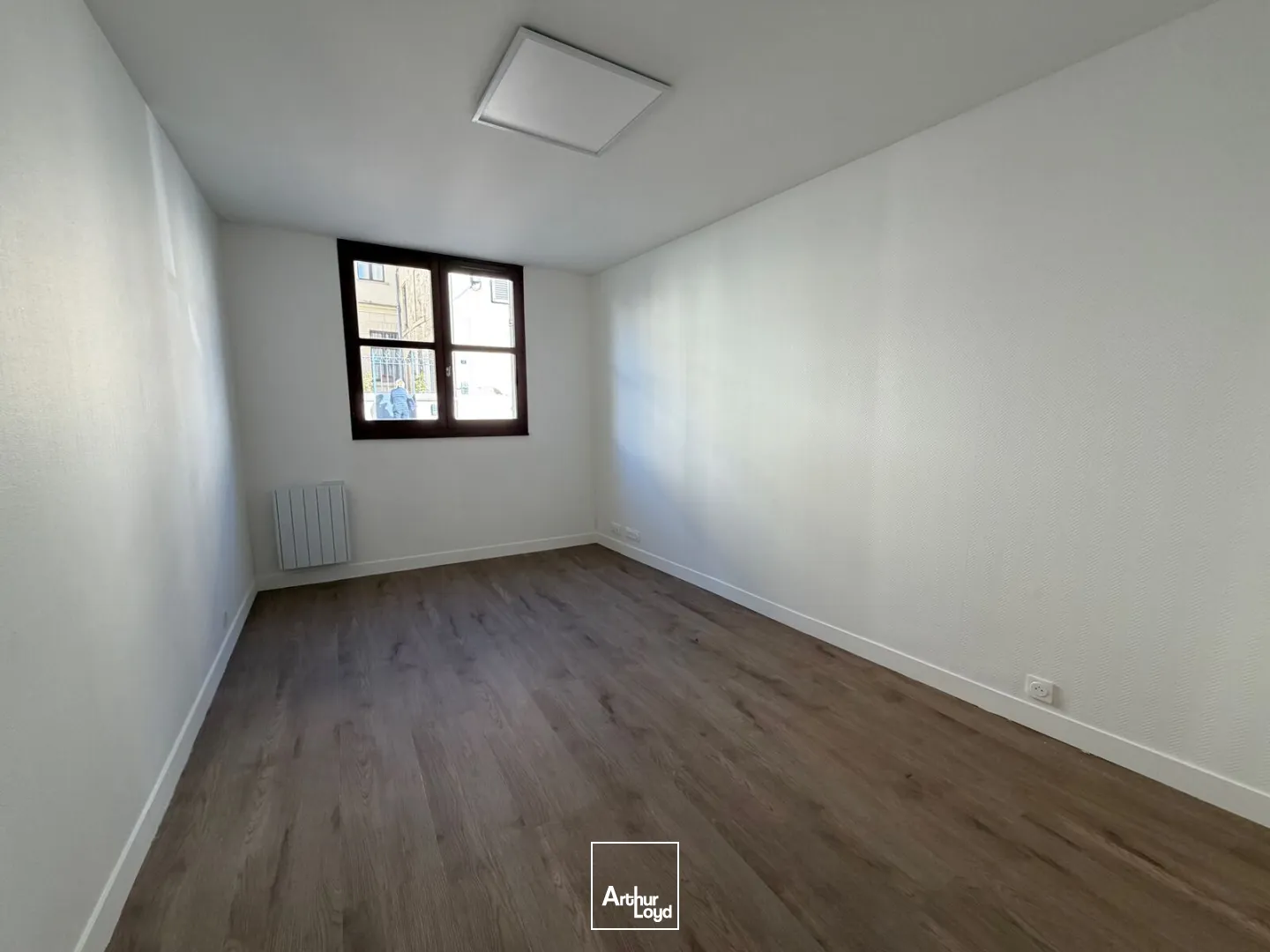 Bureaux - Vente - COMPIEGNE - 60200 - 131.85-131.85 - 7917401