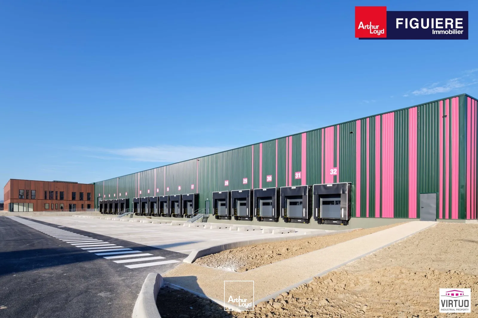 Locaux d'activité & Entrepôts - Location - SENAS - 13560 - 3042-14535 - 7917464