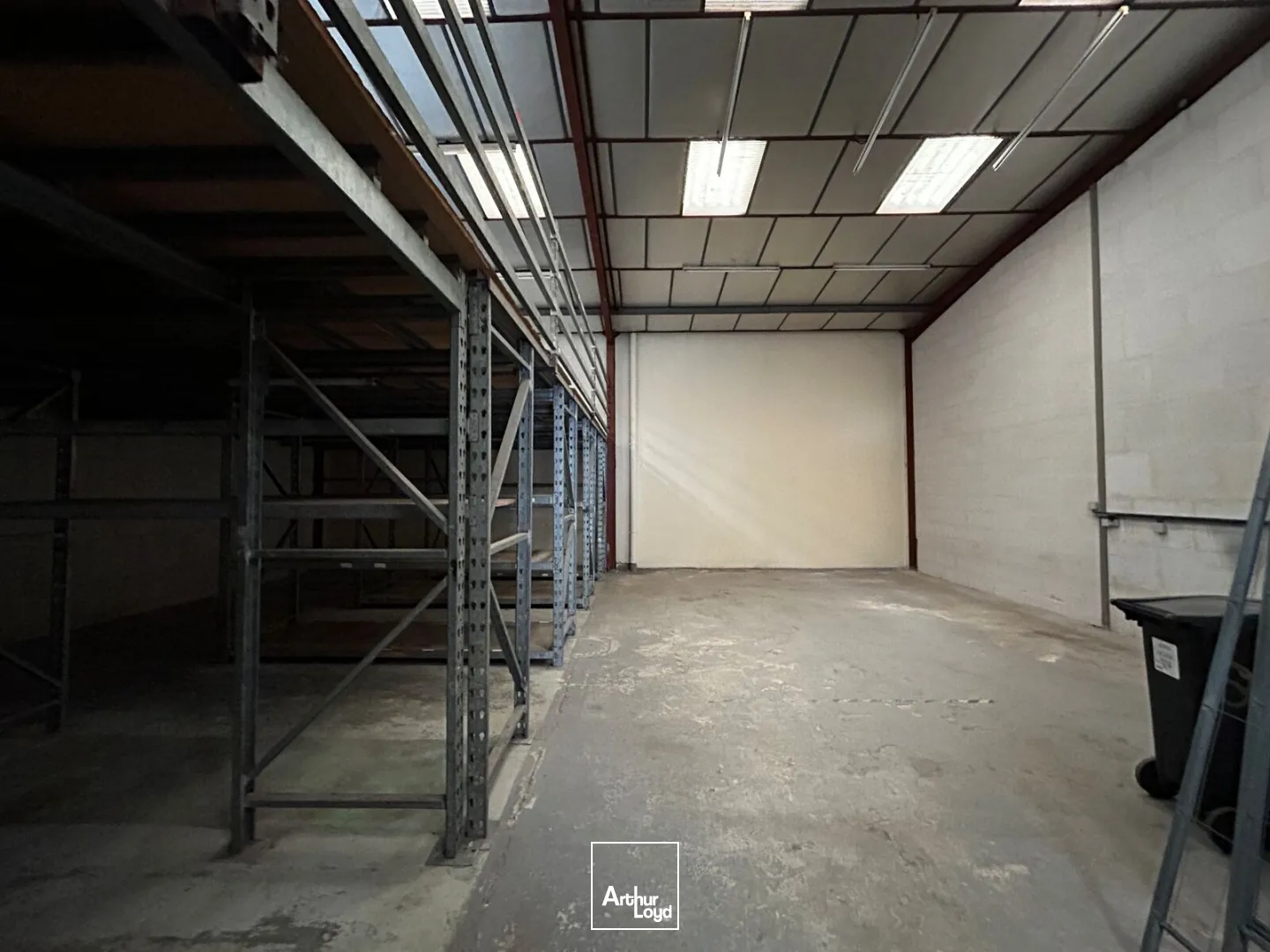 Locaux d'activité & Entrepôts - Location - PESSAC - 33600 - 400-400 - 7917701
