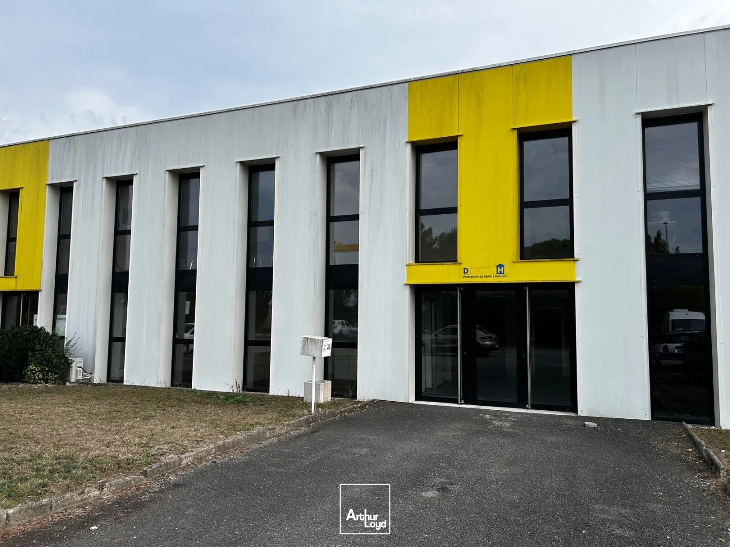 Locaux d'activité & Entrepôts - Location - PESSAC - 33600 - 400-400 - 7917699