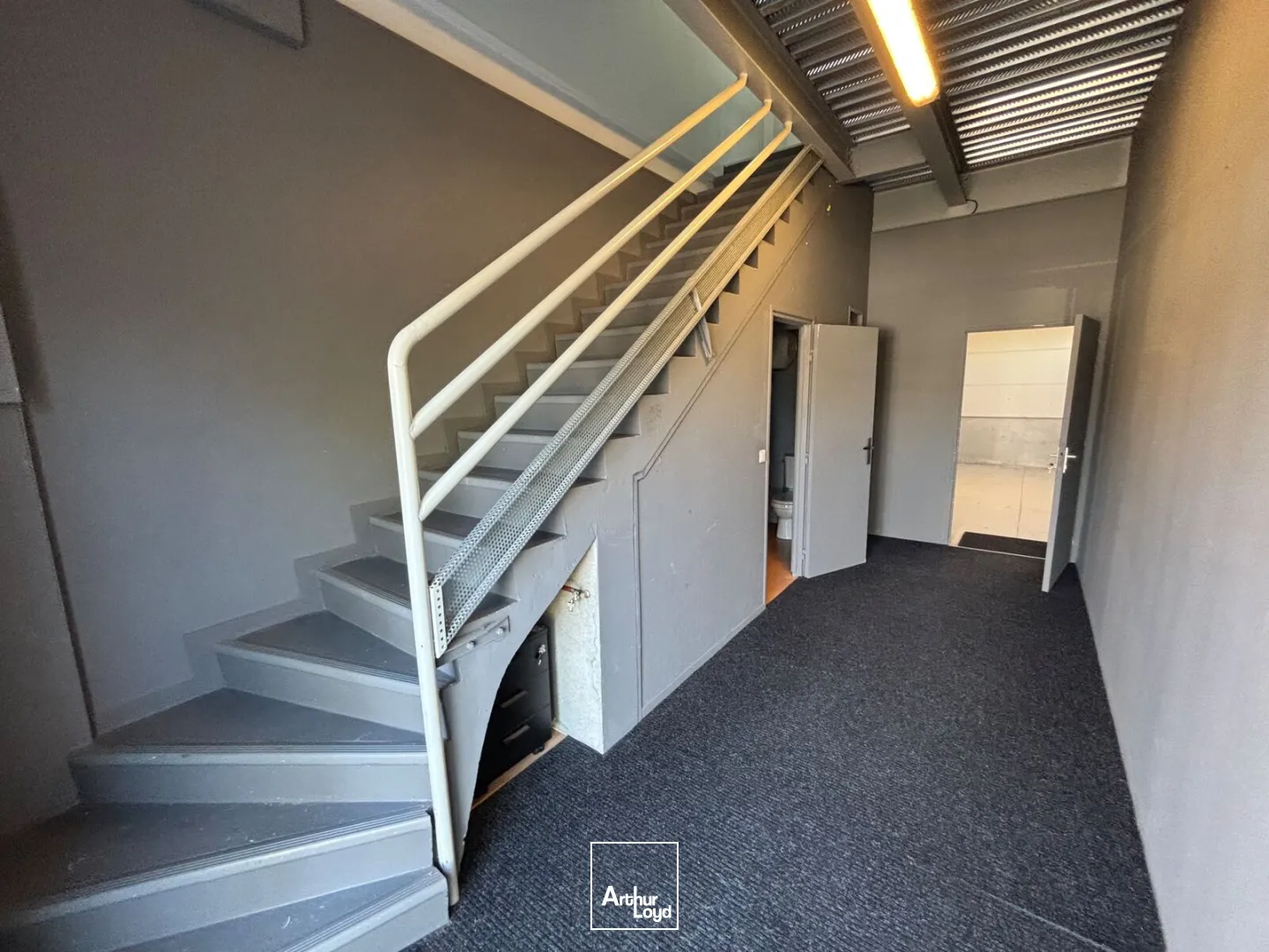 Locaux d'activité & Entrepôts - Location - SAINT JACQUES SUR DARNETAL - 76160 - 160-160 - 7917732