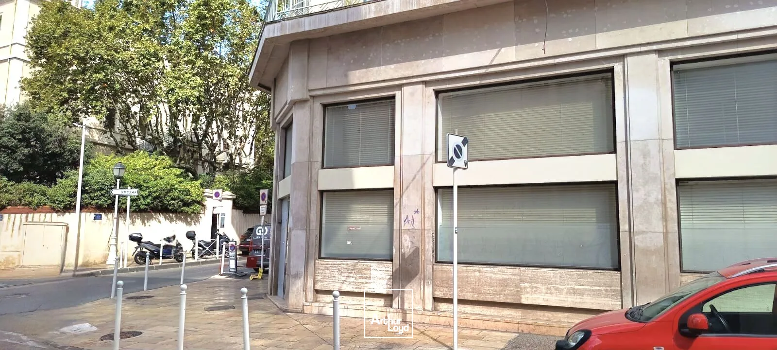 Locaux commerciaux - Location - TOULON - 83000 - 250-250 - 7917946