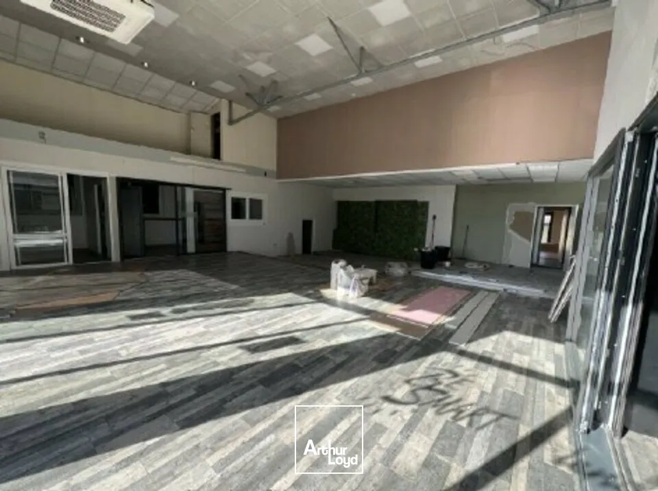 Locaux commerciaux - Location - SAINT REMY - 71100 - 206-206 - 7918298