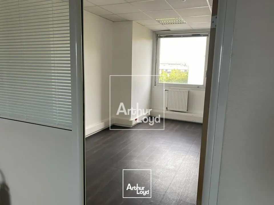 Bureaux - Vente - ÉVRY-COURCOURONNES - 91000 - 83-1110.3 - 7918303